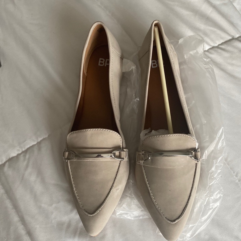 Women’s size 10 BP gray suede flats